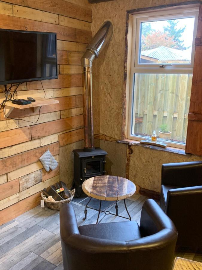 The Bothy Aberlour Apartment Exterior photo